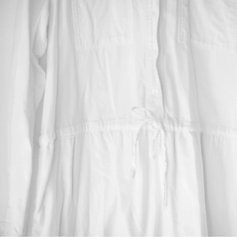 Gap white collar dress with drawstring and pockets - Picture 2 of 3